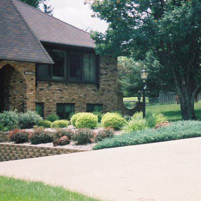 mosher-landscaping-residential-driveway